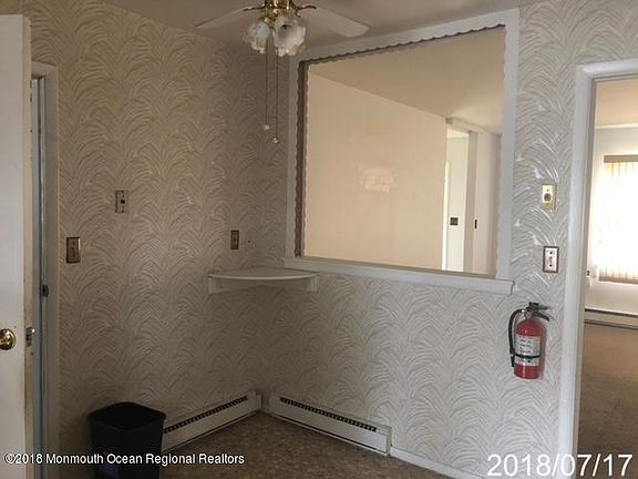 4th image of 313 Dorchester Drive #C