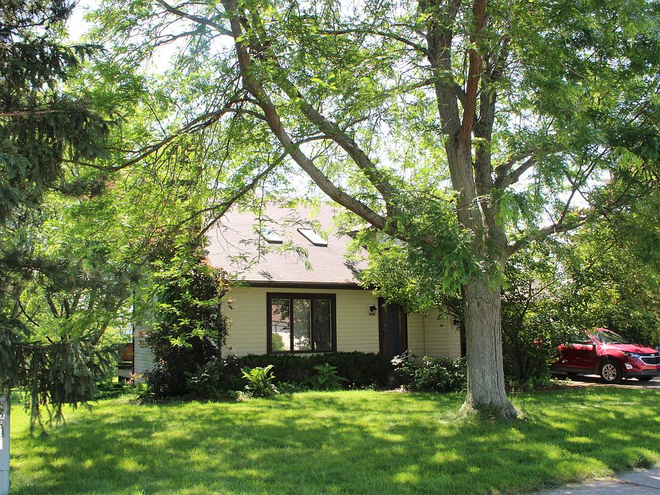 1st image of 1362 Kirk Dr SE