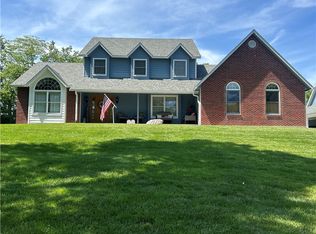 10250 Little Turtle Ln, Piqua, OH 45356