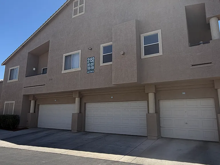 2152 Jade Creek St — Photo 10