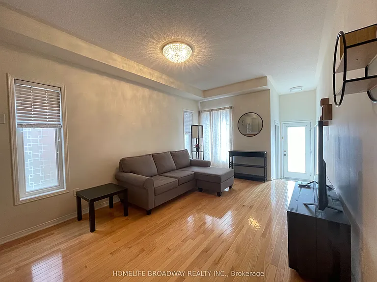 800 Cornell Rouge Blvd — Photo 4