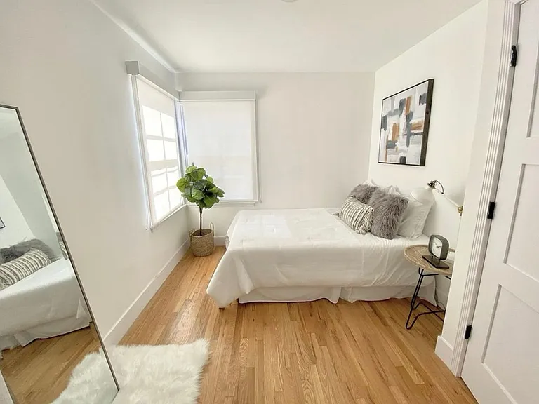 1132-1142 Princeton Street — Photo 7