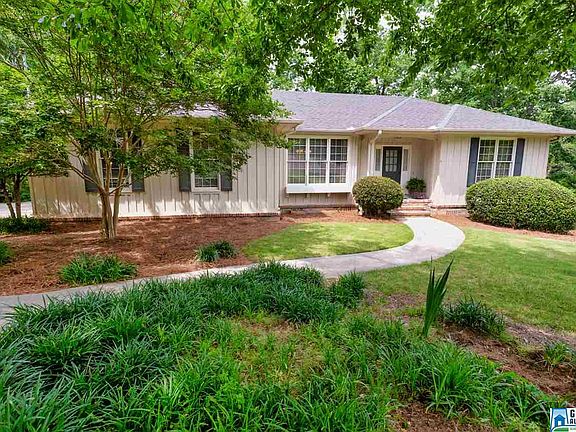 2nd image of 716 Twin Branch Cir