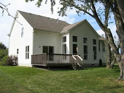 4th image of 128 Gibson Pl