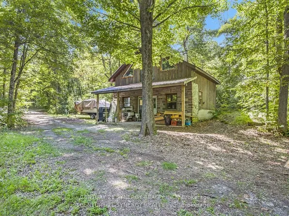 56 Kelly Rd, Rideau Lakes, ON K0G 1X0