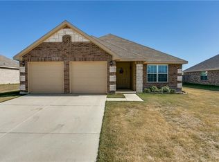 226 Colt Dr, Waxahachie, TX 75165