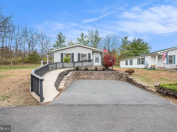 14 Ash Ct, Harleysville, PA 19438