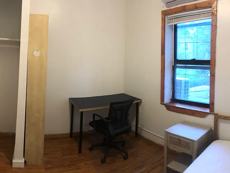 4207 Market St — Photo 3