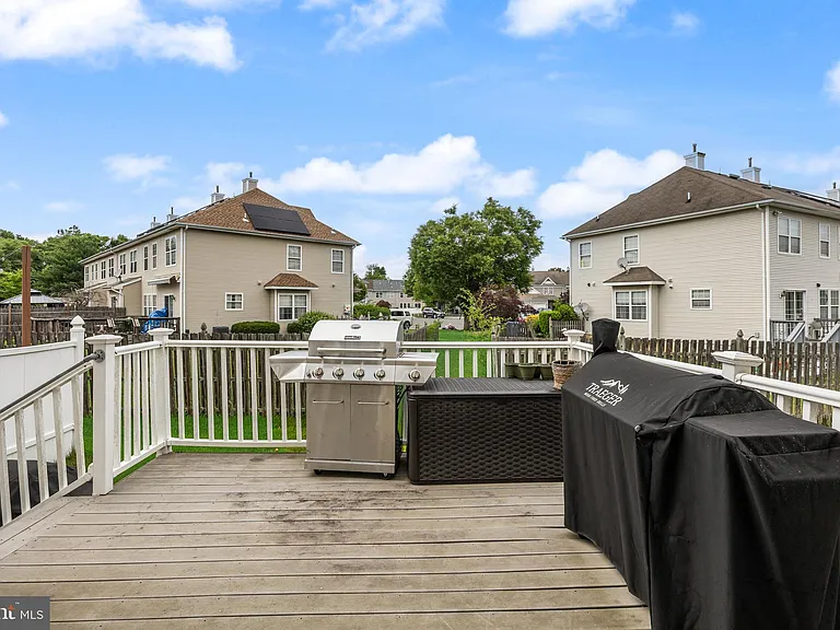 108 Tattersall Dr — Photo 31
