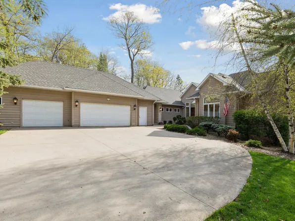 5942 Hobe Ln, White Bear Township, MN 55110