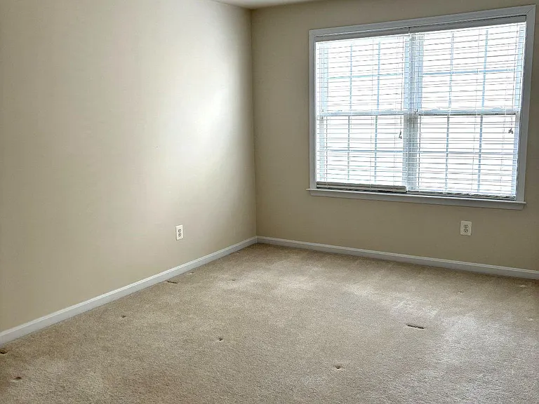 13724 Fieldstone Way — Photo 30