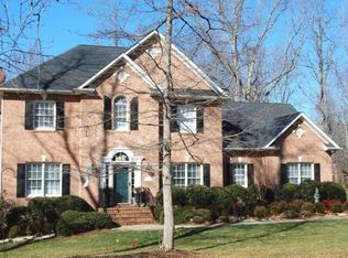 1191 Lakepointe Dr, Forest, VA 24551