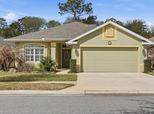 11 Crosslink Ct, Palm Coast, FL 32137