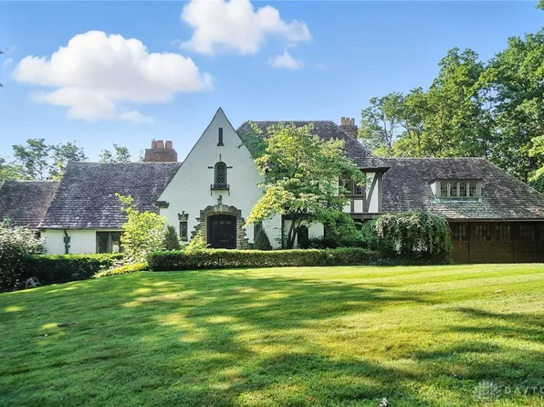 715 E Schantz Ave, Dayton, OH 45419