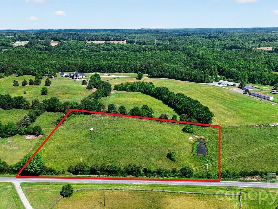 1st image of 12523 Oak Grove Rd