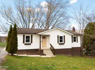 136 Spring View Dr, La Follette, TN 37766