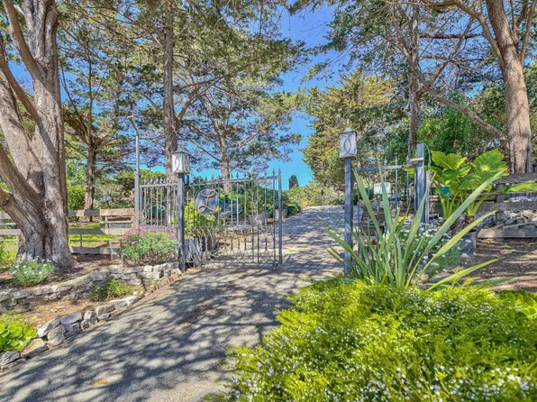25910 Rio Vista Drive, Carmel, CA 93923