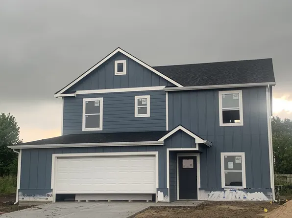 2725 S Cypress Ct, Wichita, KS 67210