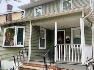 32 Grumman Ave, Ave, NJ 07112