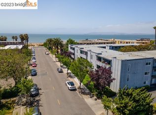 325 Kitty Hawk Rd UNIT 102, Alameda, CA 94501