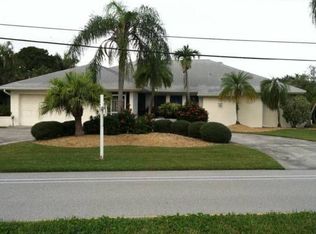 2610 SE 23rd Ave, Cape Coral, FL 33904