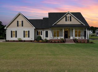 48 Spruce Dr, Benson, NC 27504