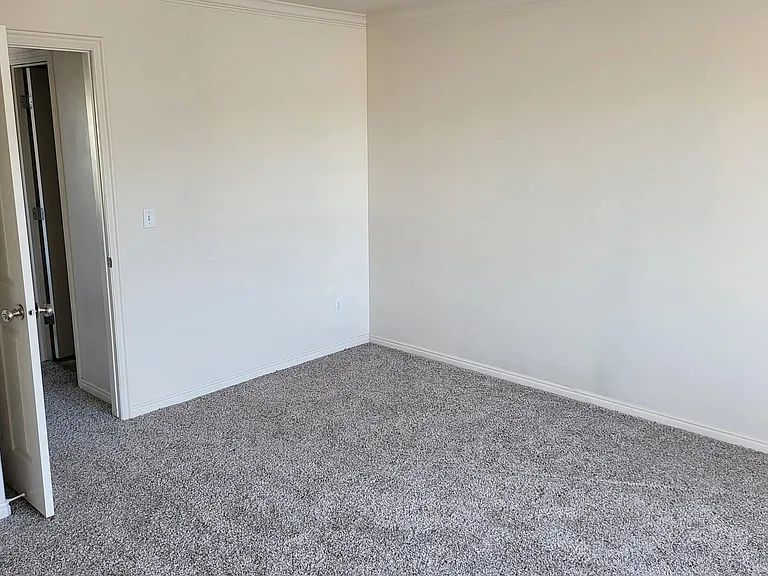8045 N Plum Creek Dr — Photo 34