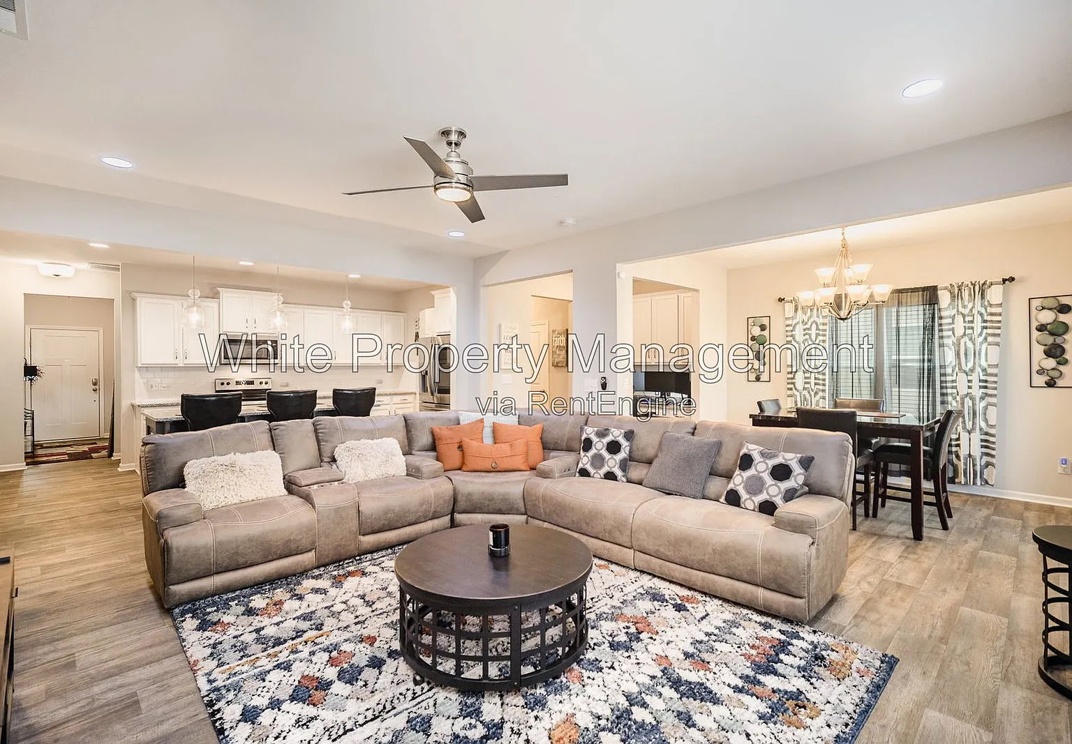 3 bed, 2.5 bath, 2200 sqft, $2,295 — Photo 4