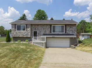 28701 Bender Dr, Elkhart, IN 46514