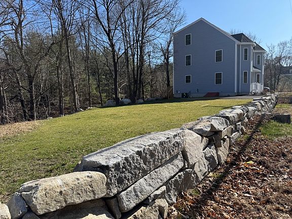 4th image of 62 N Main St #62