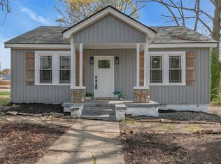 15 Piedmont Ave, Greenville, SC 29611