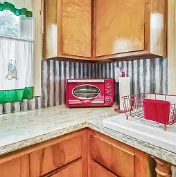 4526 Jones Rd — Photo 6