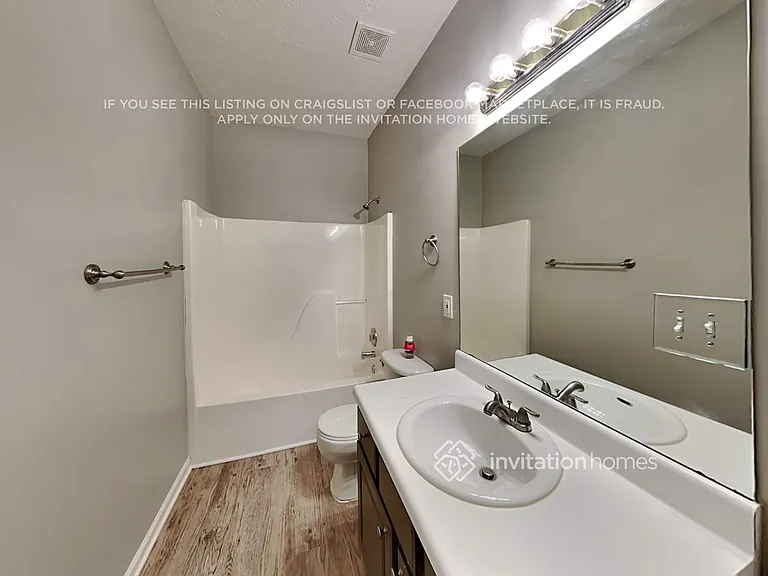 2015 Towne Park Dr — Photo 15