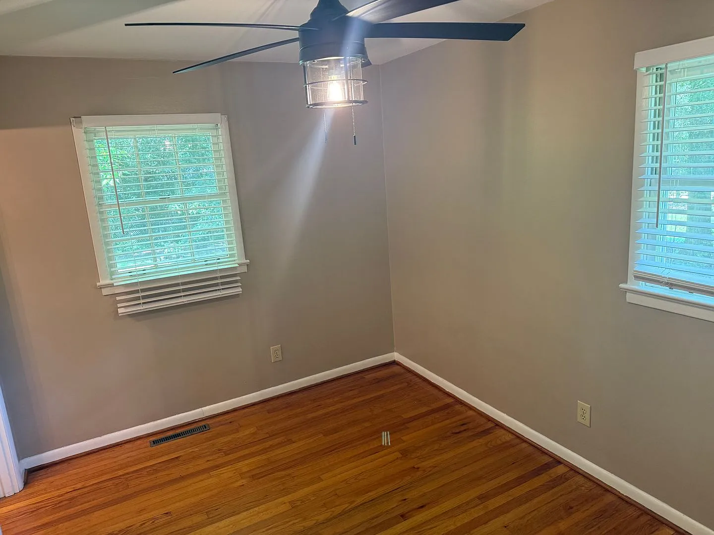 Charming 3-Bedroom Home — Photo 4