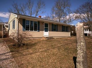 61 Brant Rd S, South Kingstown, RI 02879