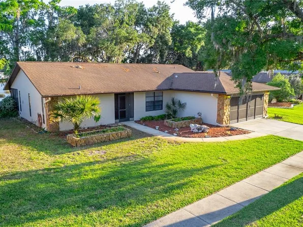 12404 Golden Oak Cir, Hudson, FL 34669