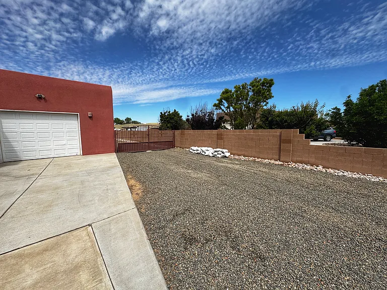 5317 Southfort Dr SW — Photo 3