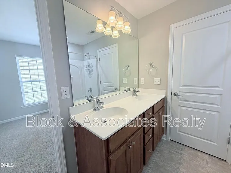 2101 Addenbrock Dr — Photo 11