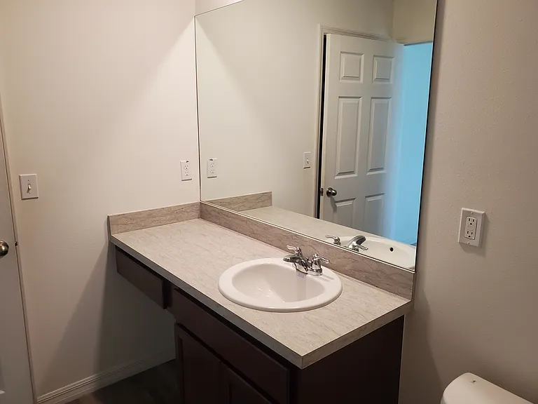 3150 SW Centamino St — Photo 13