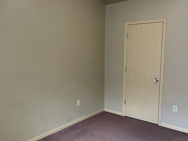 404 S Johnson St #7 — Photo 9