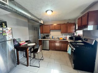 302 Stanton Ave #2, Pittsburgh, PA 15209