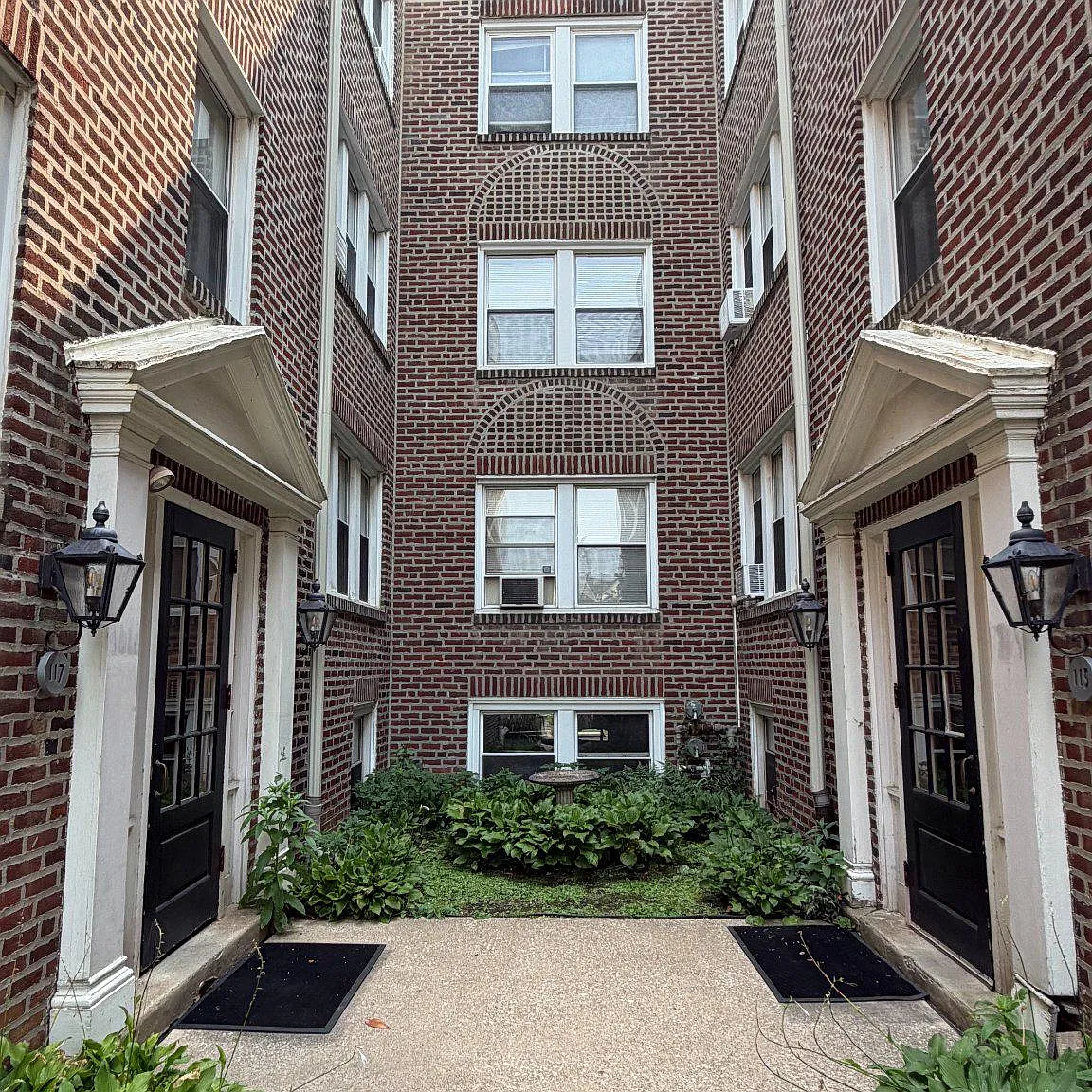 1 bed, 1.0 bath, 800 sqft, $1,275 — Photo 4