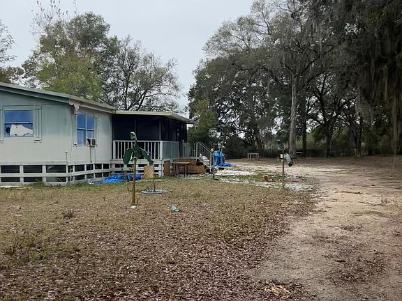 3rd image of 163 LAKEVIEW Drive