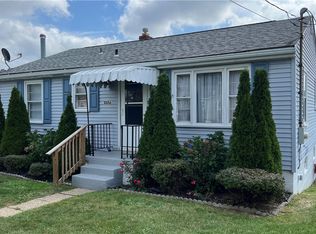 2656 Virginia Dr, Lower Burrell, PA 15068