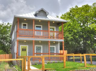 1115 E Crockett St, San Antonio, TX 78202