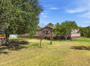 110 Draper Dr, Springtown, TX 76082