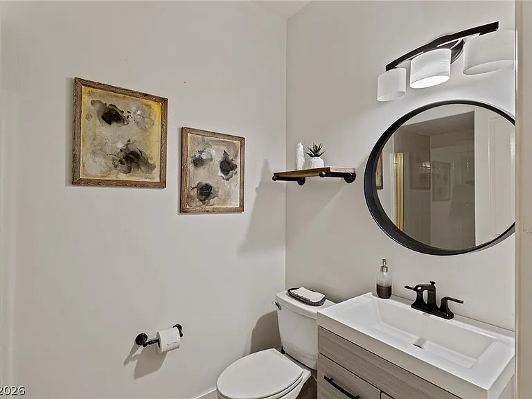 9421 Queen Charlotte Dr — Photo 11