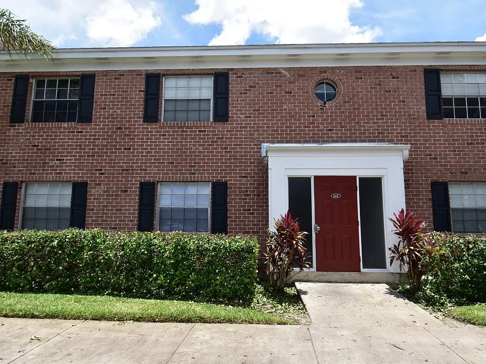 1406 Holden Ave #A10