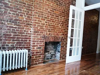 Rented by Urban Ambiance