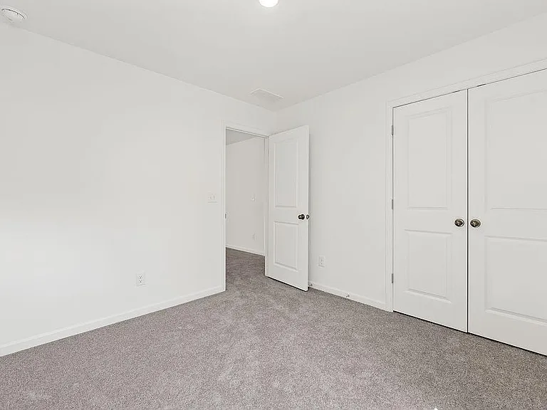 103 Dewitt Dr — Photo 28